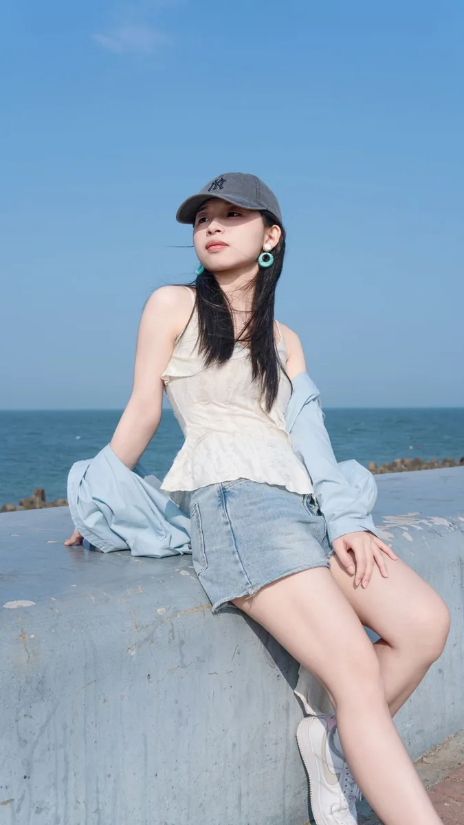 泡芙视频内容导航主视觉，展示频道与专题的媒体焦点氛围